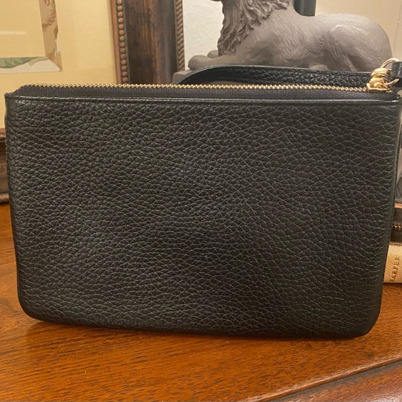 Authentic Kate Spade Chester Street Tinie Black Pebbled Leather Wristlet  (NWOT) - Picture 2 of 12